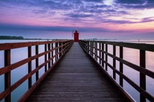 Scopri di più sull'articolo Scorci d’Inverno: il Faro Rosso di Lignano Sabbiadoro