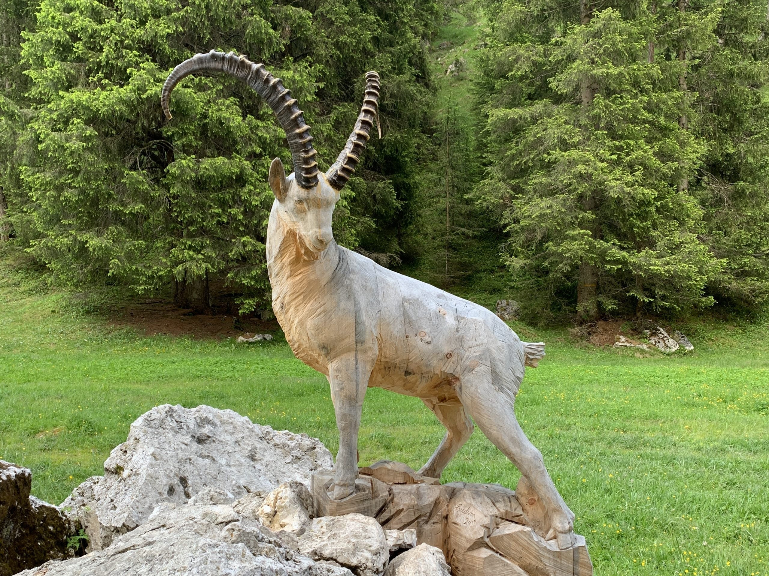 Scultura di uno stambecco - Vallunga